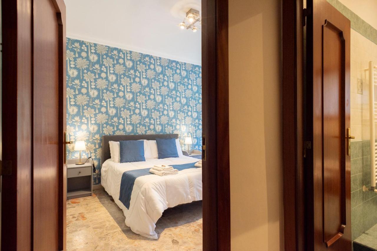 Room 66 Неаполь Экстерьер фото
